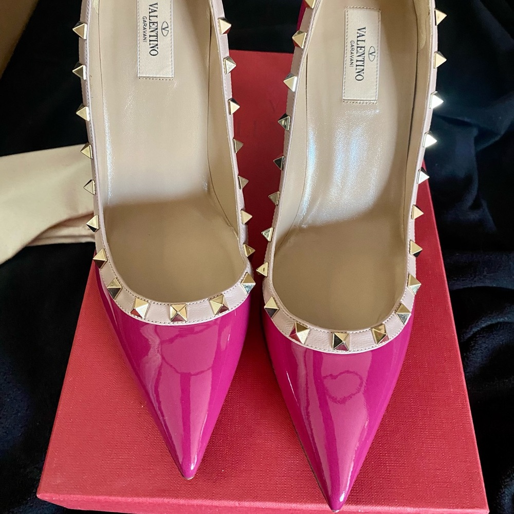 Valentino Patent Leather Rockstud Pumps Size 11